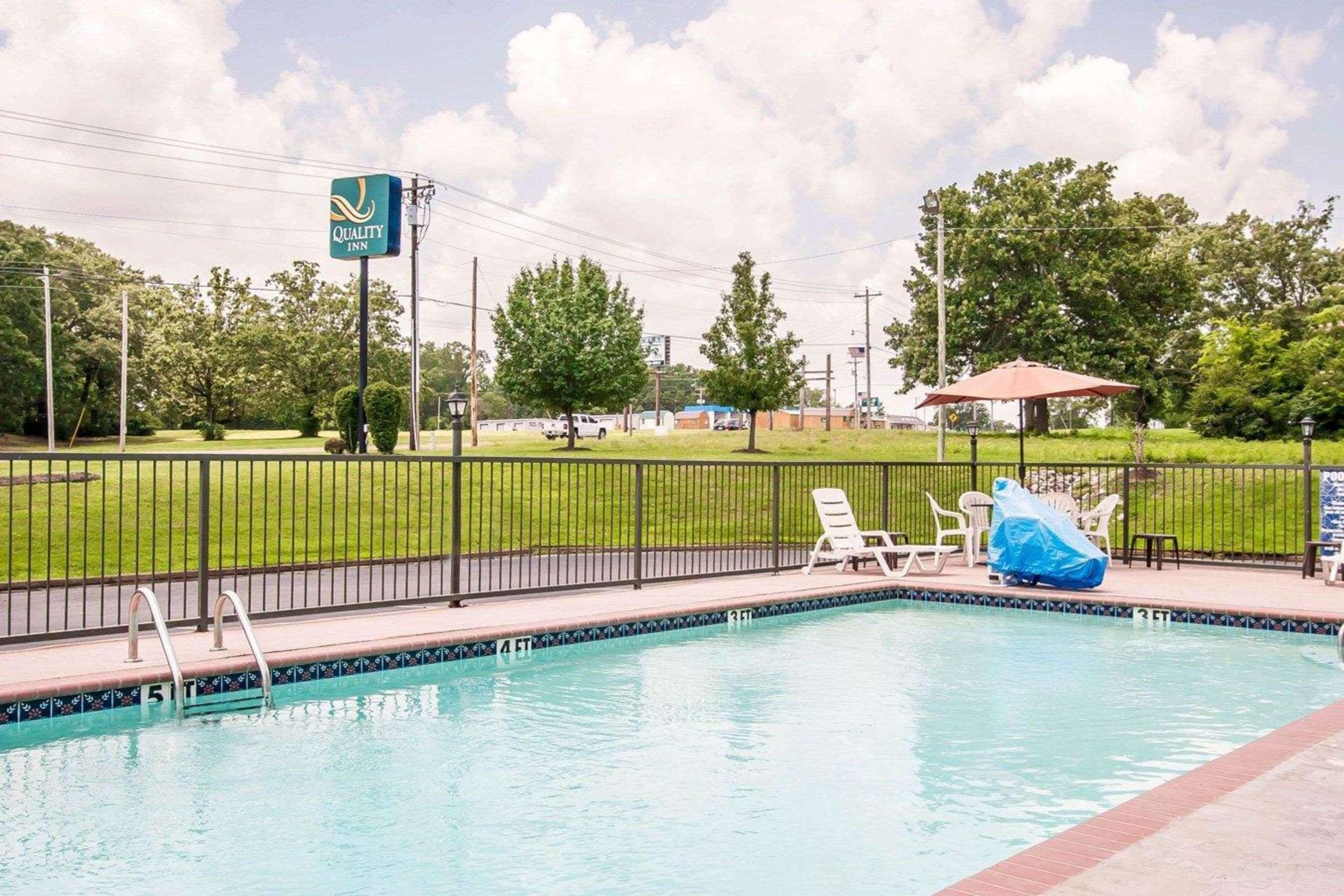 Quality Inn Savannah South Exterior foto